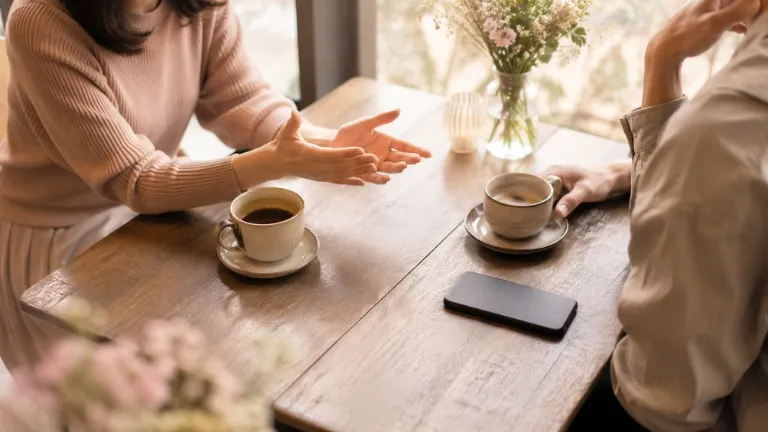 好きな人の行動から気持ちを知るには｜脈ありサインと決めつけない見方　恋愛