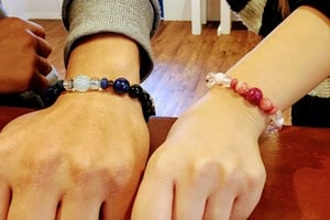 沖縄占いチュチュのパワーストーン製作